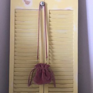 Made wall velour purse